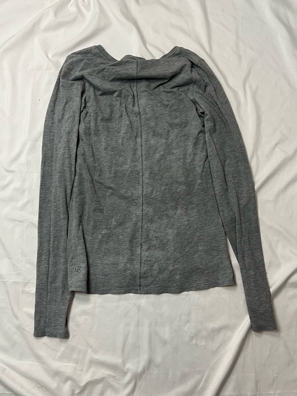 lululemon athletica Heather Grey Long Sleeve Crew Tee